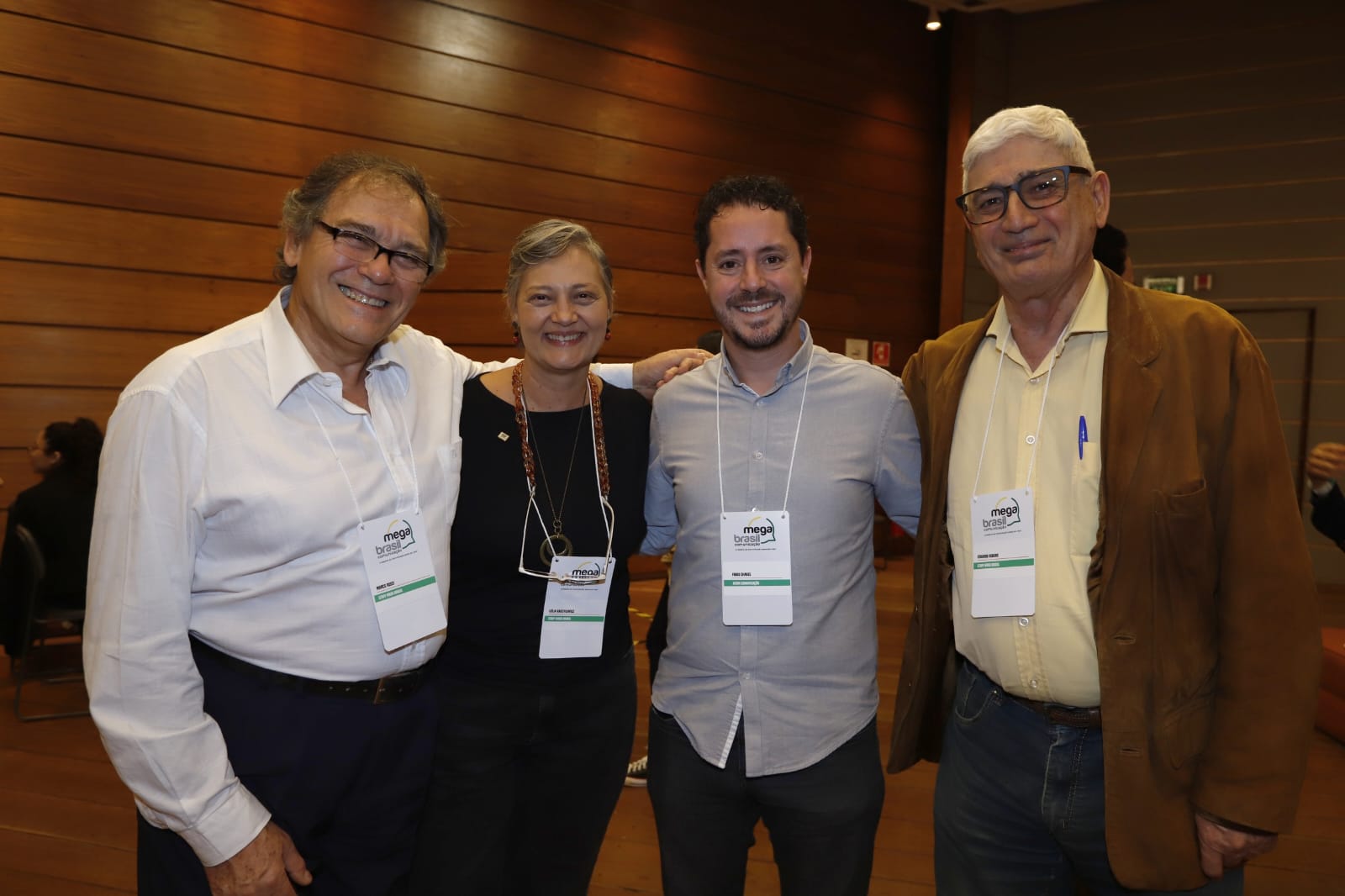 Da esquerda para a direita: Marco Rossi, Célia Radzvilaviez, Fábio Chaves e Eduardo Ribeiro